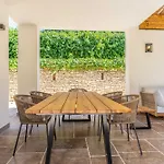 Charming House - Ac - 4br-8p - Apartment *