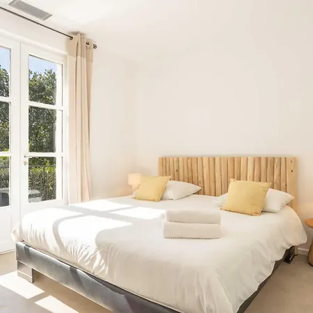 Charming House - Ac - 4br-8p - Apartment *