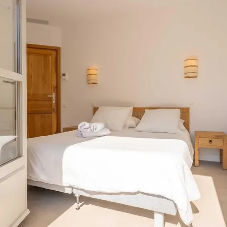 Charming House - Ac - 4br-8p - *